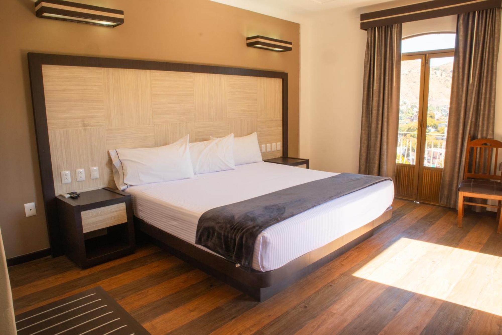 Hotel Paseo De La Presa Guanajuato Buitenkant foto