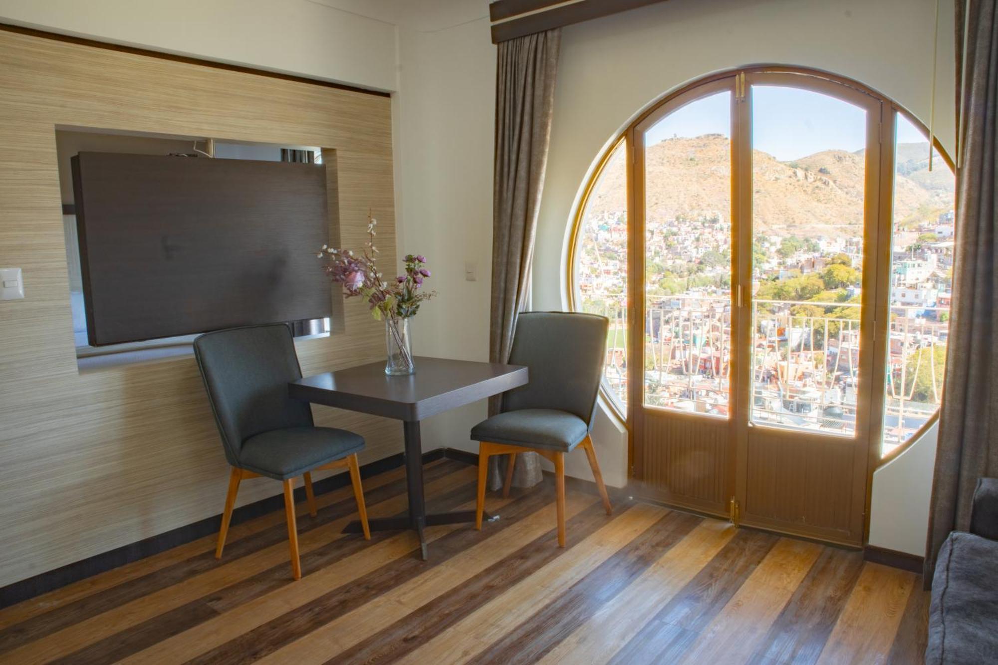 Hotel Paseo De La Presa Guanajuato Buitenkant foto